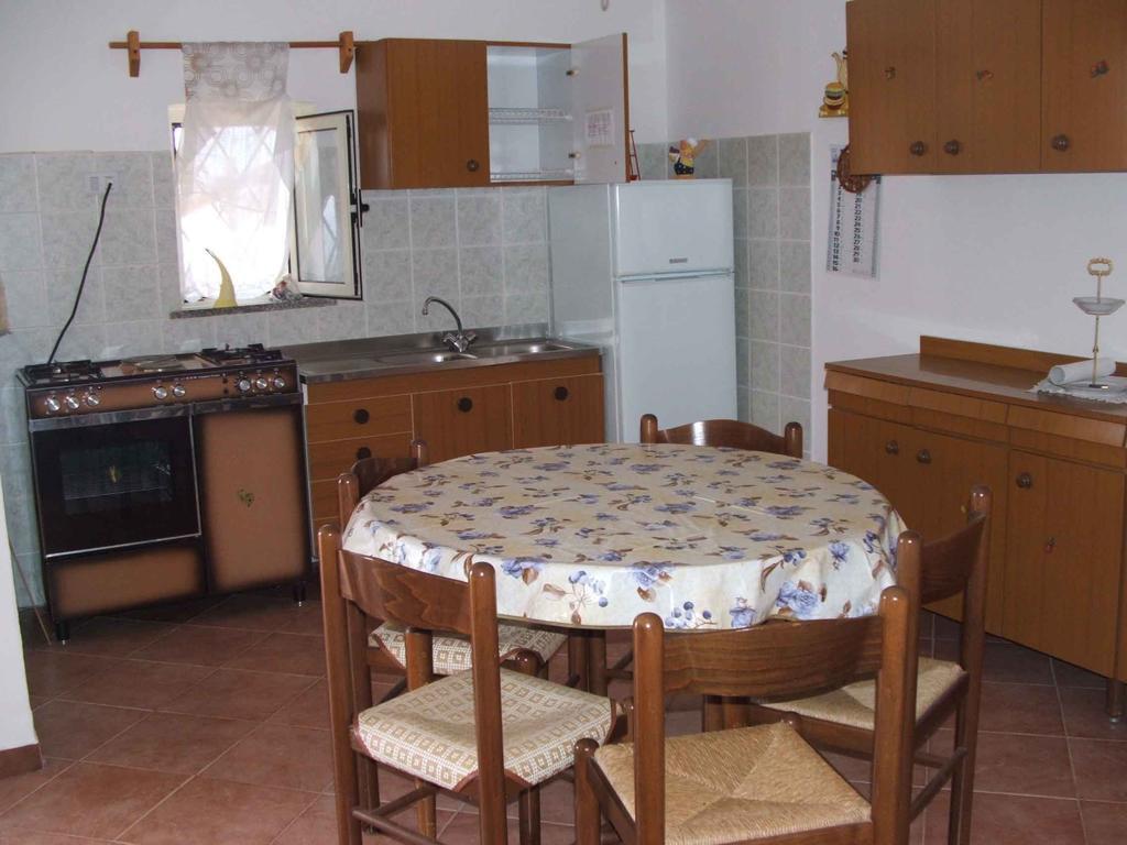 Appartamenti Salusai Trinità dʼAgultu Zimmer foto