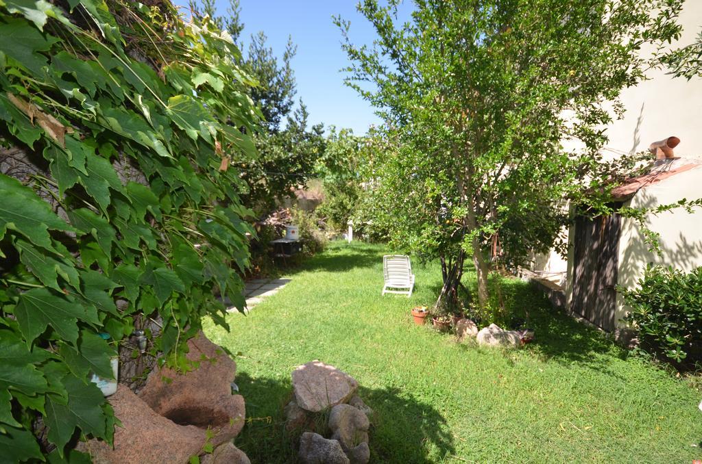 Appartamenti Salusai Trinità dʼAgultu Exterior foto