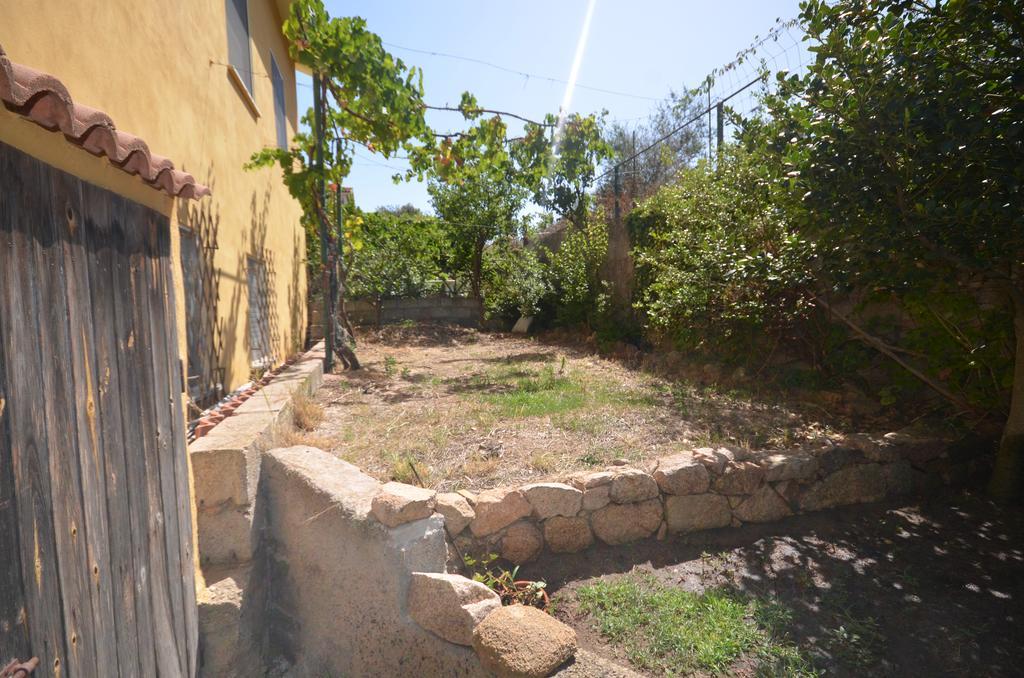 Appartamenti Salusai Trinità dʼAgultu Exterior foto